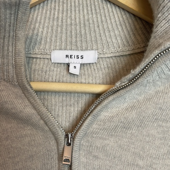 Reiss Wool and Cashmere Blend Quarter Zip Sweater in Gray Size Small - Picture 2 of 7